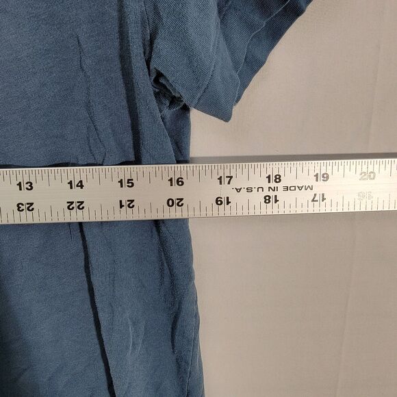 Bundle of x2 Blue and Gray Short Sleeve Shirt Crew Neck Women's Size Medium - Picture 5 of 6